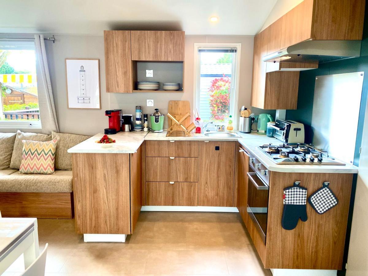 Mobil Home Excellence 6 Personnes Au Camping Mer Et Soleil, Saint George D'Oleron Les Sables Vignier المظهر الخارجي الصورة
